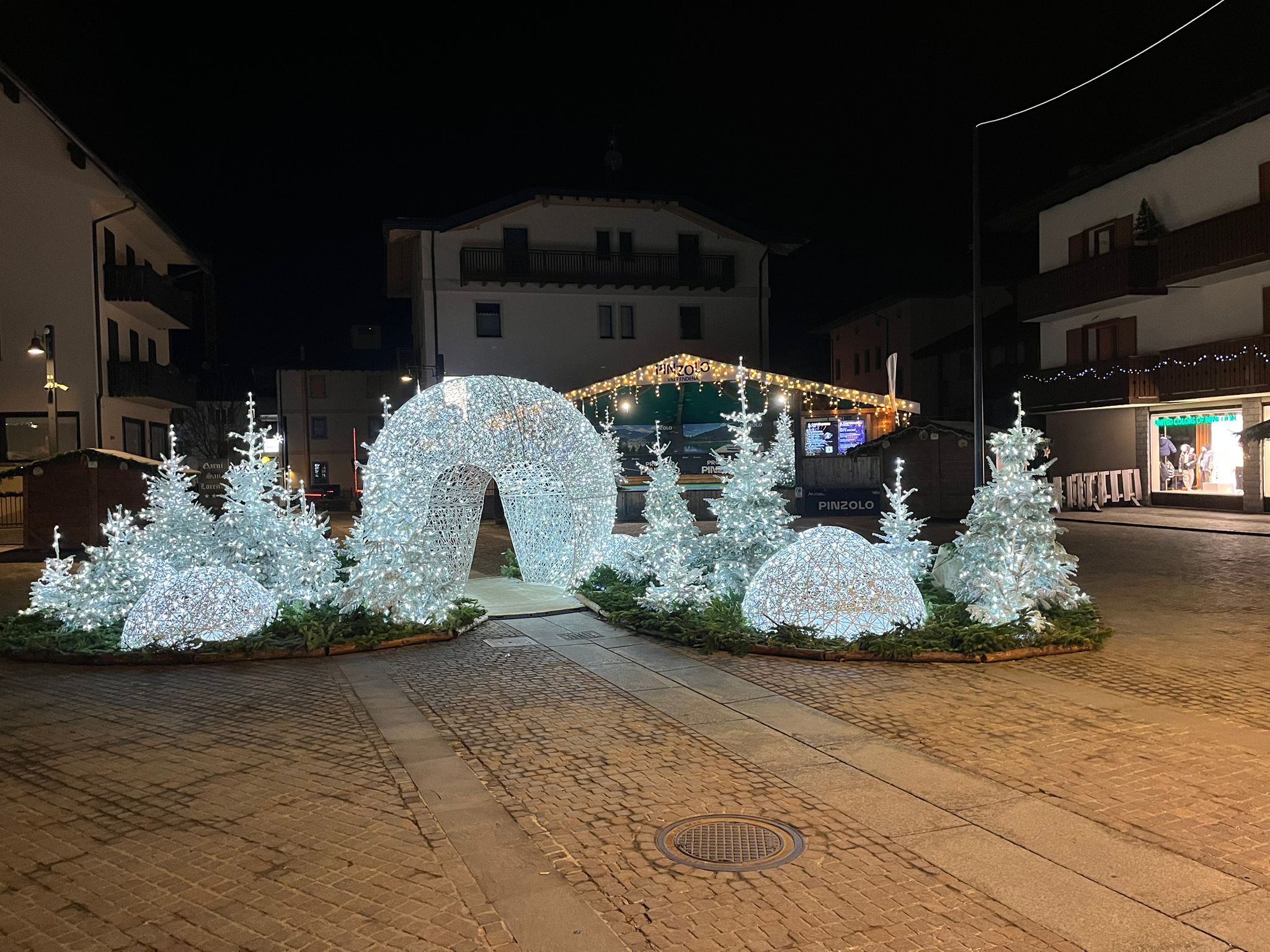 12BA4F2F B0BE 4E60 BA7A 50074A8C91EF